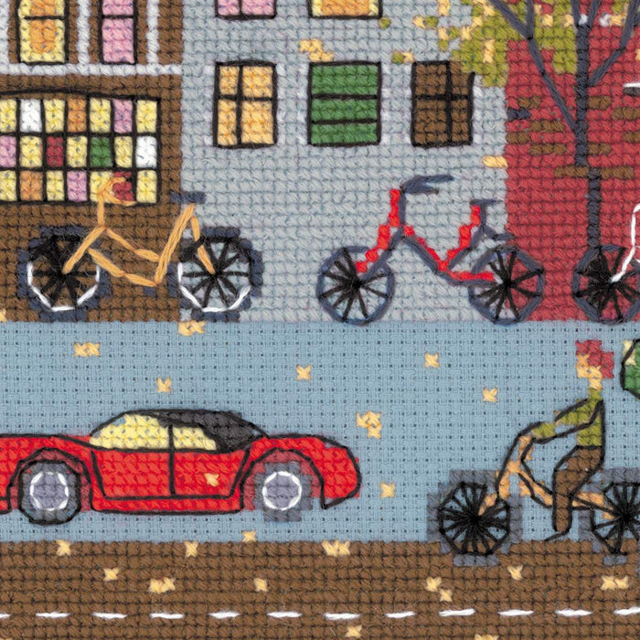 רקמה על בד גבינה - Cycle Lane
