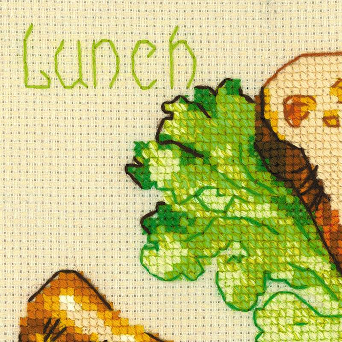 רקמה על בד גבינה - Lunch