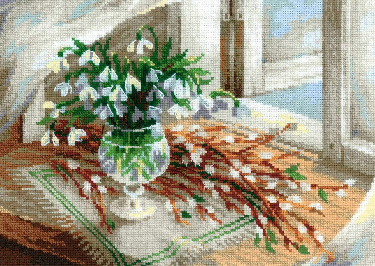 רקמה על בד גבינה - Willow and Snowdrops