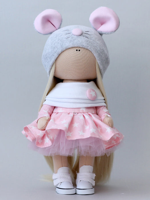 תפירת בובה - בובה מולי, 24 ס״מ