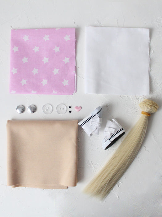 תפירת בובה - בובה מולי, 24 ס״מ