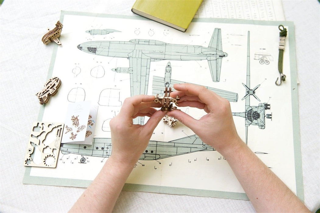 פאזל מכני - U-Fidget Aircrafts