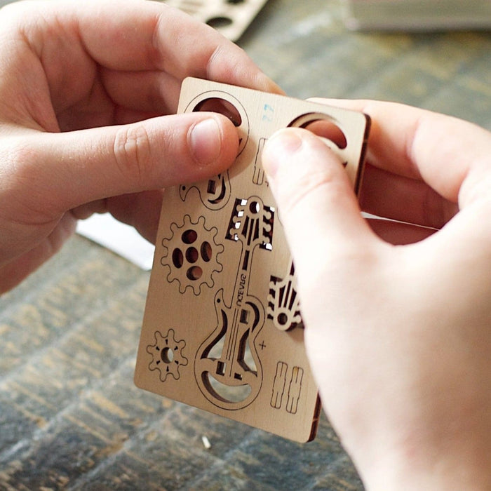 פאזל מכני - U-Fidget Creation