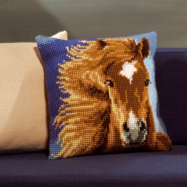 הכנת תמונת צמר או כרית - סוס חום