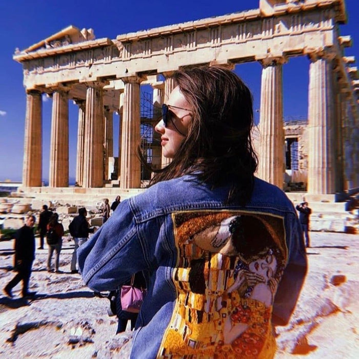 רקמה על בד גבינה - הנשיקה, גוסטב קלימט