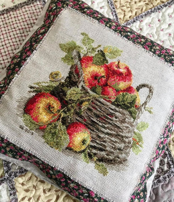רקמה על בד גבינה - תפוחים בשלים