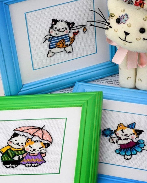 רקמה על בד גבינה - חתולה בלרינה