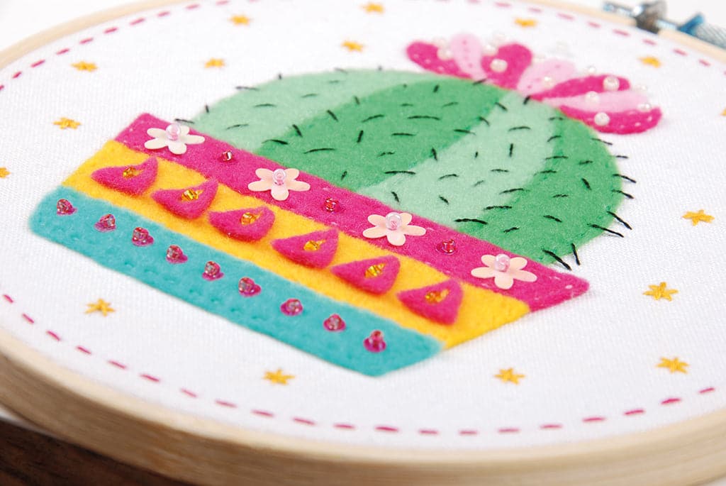 רקמה עם צמר - קקטוס