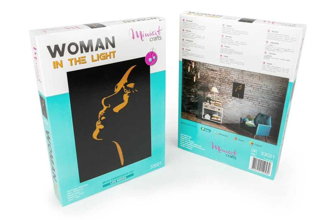 רקמת חרוזים - אישה באור