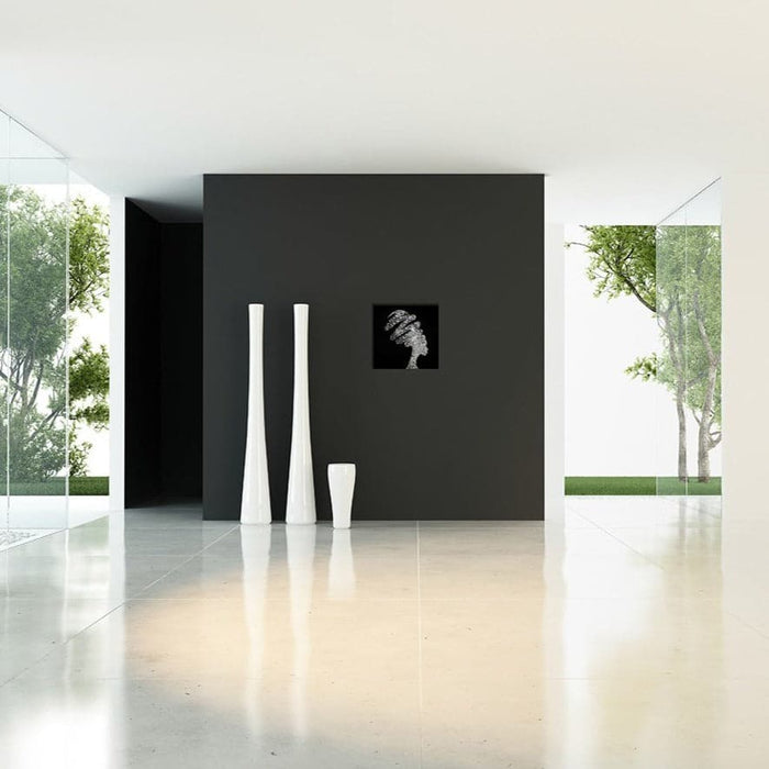 רקמת חרוזים - אישה בכסף