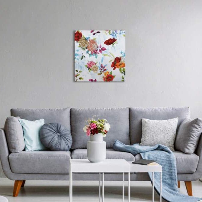 רקמת חרוזים - פרחים על רקע כחול פסטל