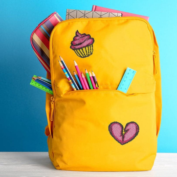 רקמת חרוזים על בגדים - קאפקייק ולב