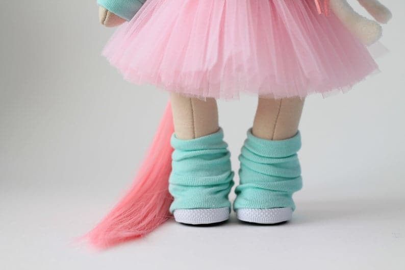 ערכת תפירה - בובה אגנס, 28 ס״מ