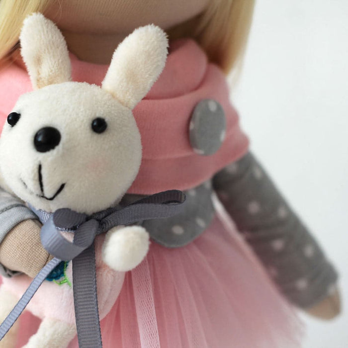 ערכת תפירה - בובה אמה, 28 ס״מ