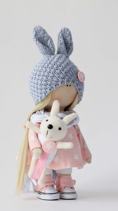 תפירת בובה - בובה באני, 22 ס״מ