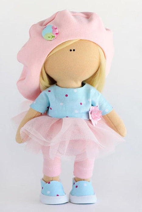 תפירת בובה - בובה בטי, 19 ס״מ