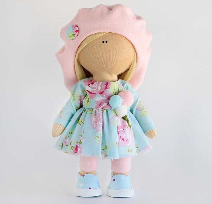 תפירת בובה - בובה בטי, 19 ס״מ