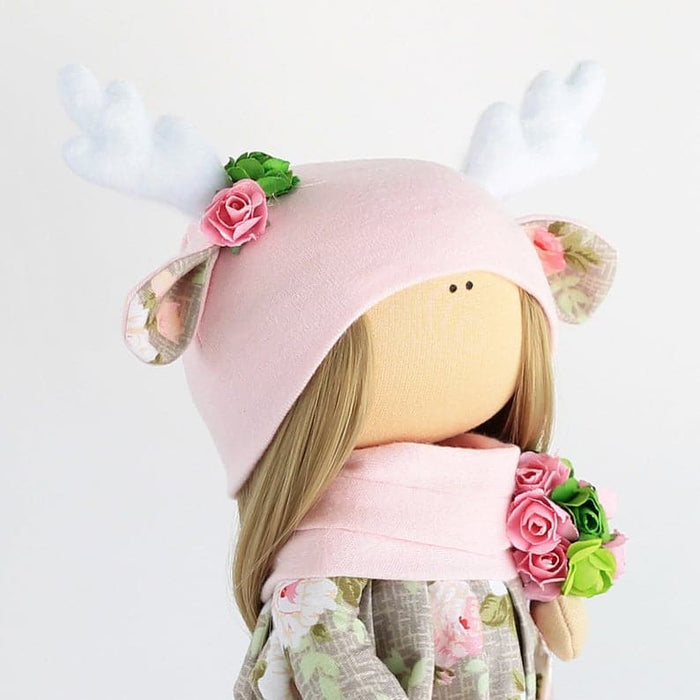 תפירת בובה - בובה דיאנה, 23 ס״מ