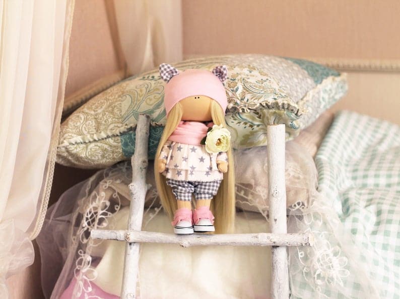 תפירת בובה - בובה קיטי, 23 ס״מ