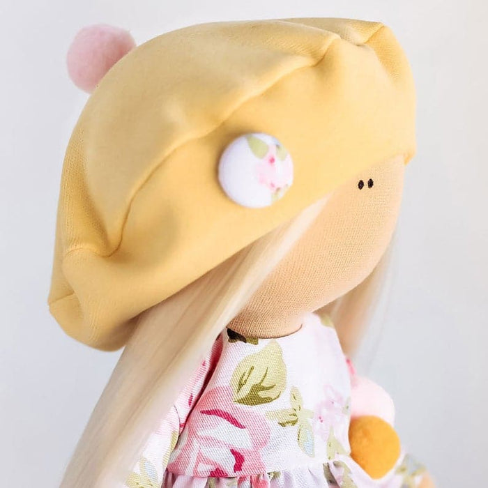 תפירת בובה - בובה קייטי, 19 ס״מ