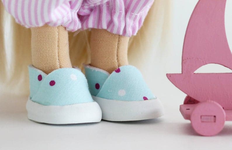 תפירת בובה - בובה לינדה, 19 ס״מ