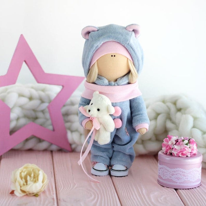 תפירת בובה - בובה מישל, 23 ס״מ