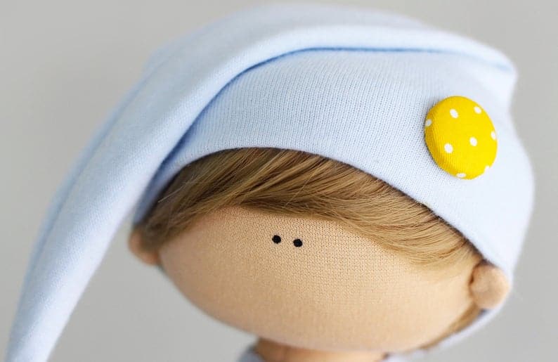 ערכת תפירה - בובה טומי, 24 ס״מ