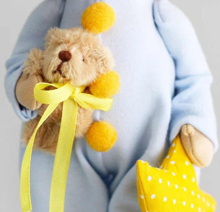 ערכת תפירה - בובה טומי, 24 ס״מ