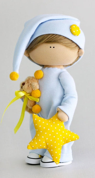 ערכת תפירה - בובה טומי, 24 ס״מ