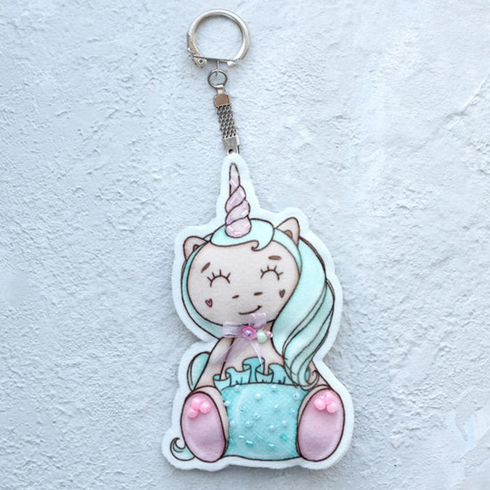 ערכת תפירה - חד קרן (סיכה או מחזיק מפתחות)