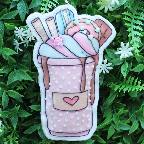 ערכת תפירה - גלידה (סיכה או מחזיק מפתחות)