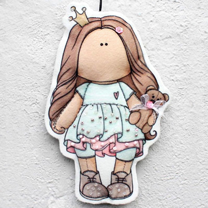 ערכת תפירה - מלכה (סיכה או מחזיק מפתחות)