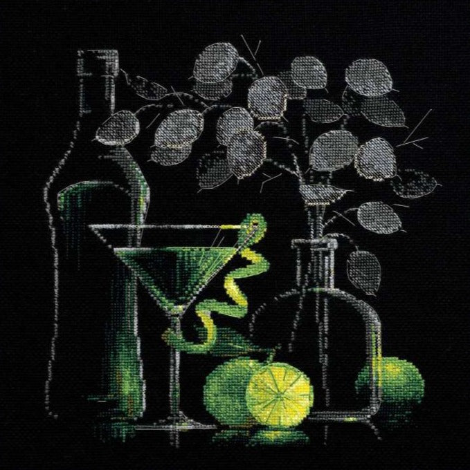 רקמה על בד גבינה - Still Life with Martini