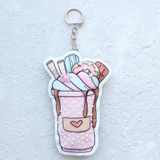 ערכת תפירה - גלידה (סיכה או מחזיק מפתחות)